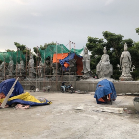 Chuyên nhận điêu khắc tượng trang trí bằng xi măng uy tín tại TPHCM