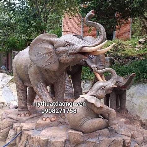 Điêu khắc tượng trang trí giá tốt TPHCM