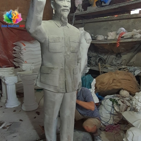 Đơn vị chuyên điêu khắc tượng xi măng chất lượng cao