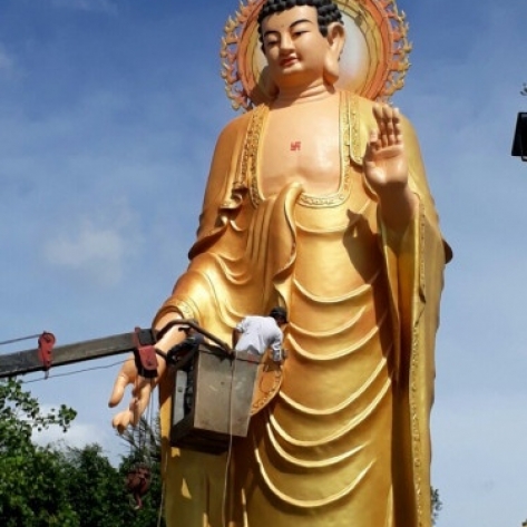 Đơn vị nào điêu khắc tượng xi măng nghệ thuật tại TPHCM uy tín?