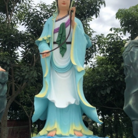 Mua tượng Phật Bà Quan Âm bằng thạch cao ở đâu tốt nhất?