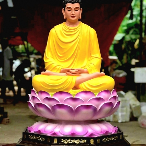 Thỉnh tượng Bổn Sư Thích Ca Mâu Ni bằng xi măng đẹp, chất lượng cao