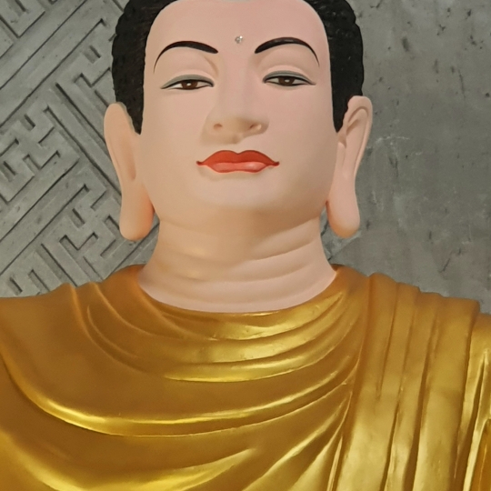 Tượng phật bổn sư