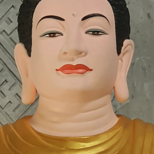 Tượng phật bổn sư