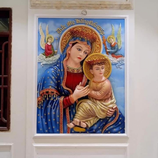 Tượng Đức mẹ MaRia