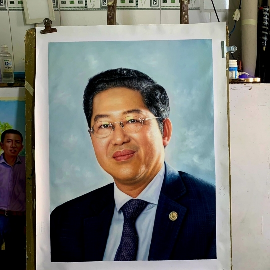 Vẽ Tranh Chân Dung Theo Yêu Cầu 