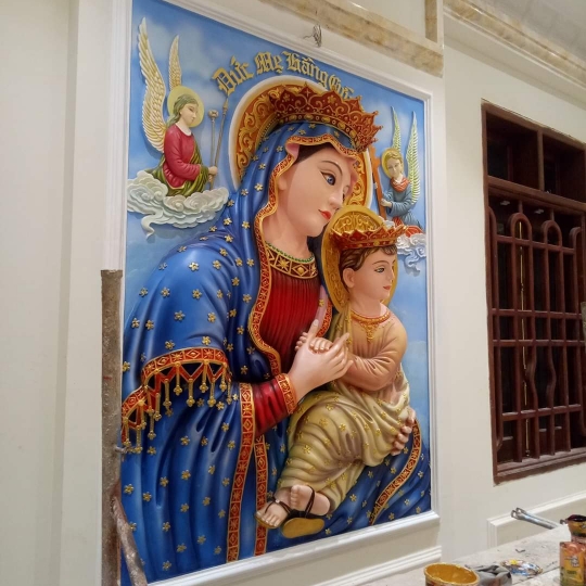 Tượng Đức mẹ MaRia