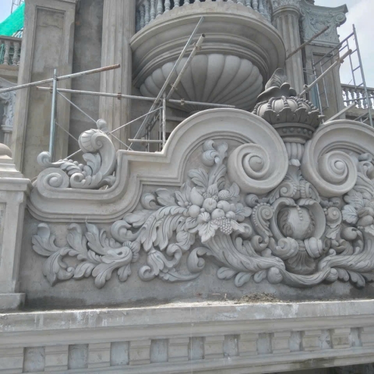 Đắp Vẽ Hoa Văn - Phù Điêu - Phào Chỉ Lâu Đài