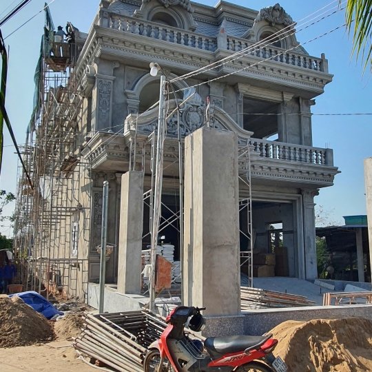 Đắp Vẽ Hoa Văn - Phù Điêu - Phào Chỉ Lâu Đài