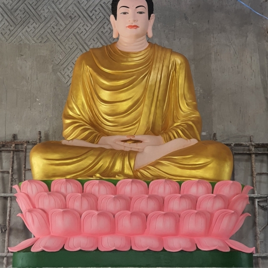 Đắp Vẽ Trực Tiếp Tượng Phật Thích Ca Bằng Xi Măng