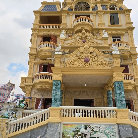 Đắp Vẽ Hoa Văn - Phù Điêu - Phào Chỉ Biệt Thự