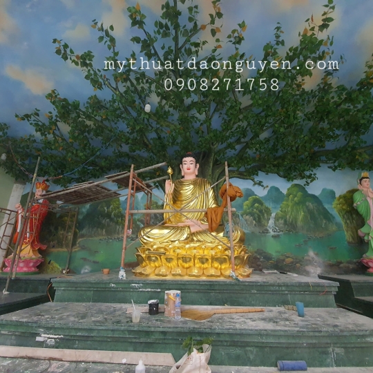 Tượng Bổn Sư Ngồi Đài Sen Sơn Dát Vàng