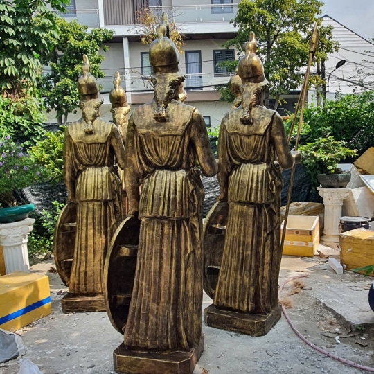 Tượng Nghệ Thuật Trang Trí Chiến Binh La Mã