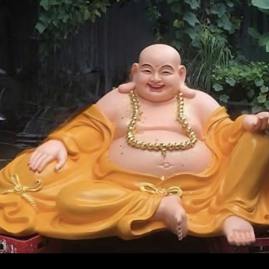 Tượng Phật Di Lặc Bằng Xi Măng Ngồi Cười Hoan Hỷ