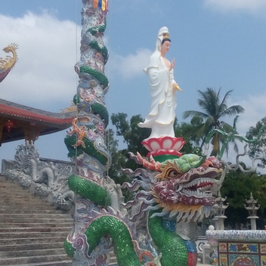Tượng Quan Âm