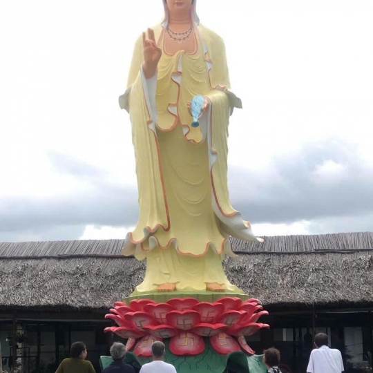 Tượng Quan Thế Âm Bồ Tát Cao 10M