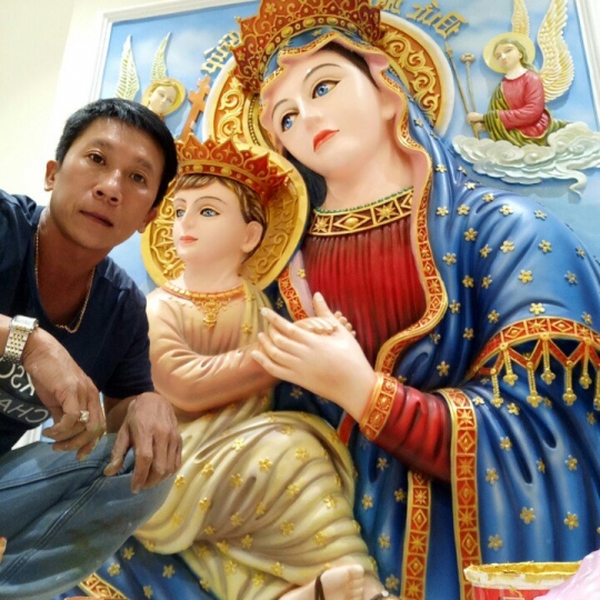 Tượng Đức mẹ MaRia