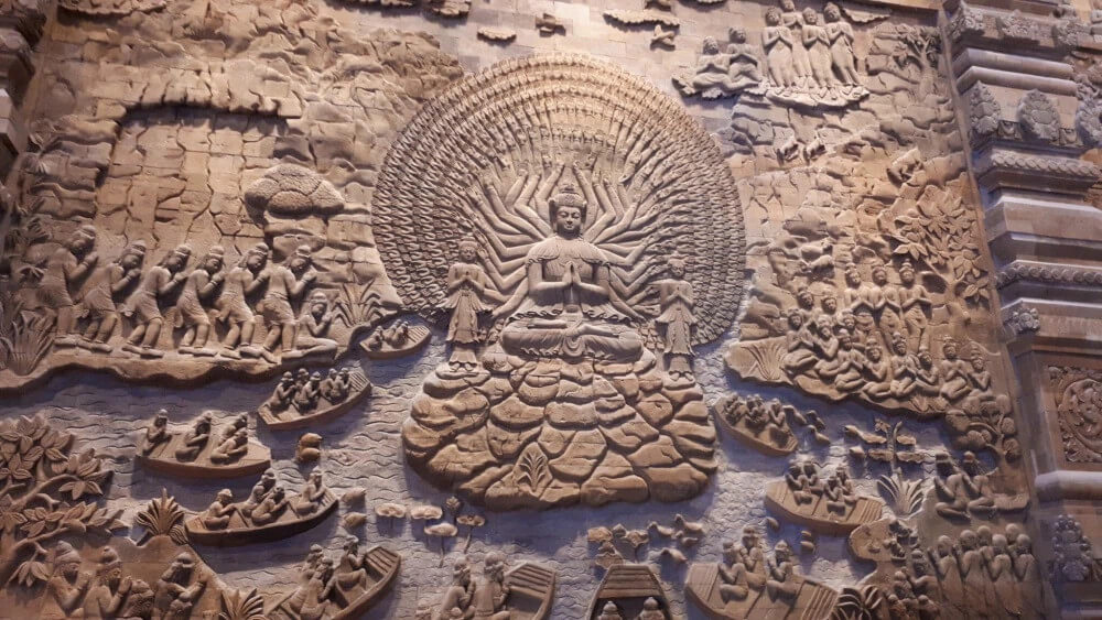 Phù điêu Phật giáo đắp tay cho chánh điện vách thờ