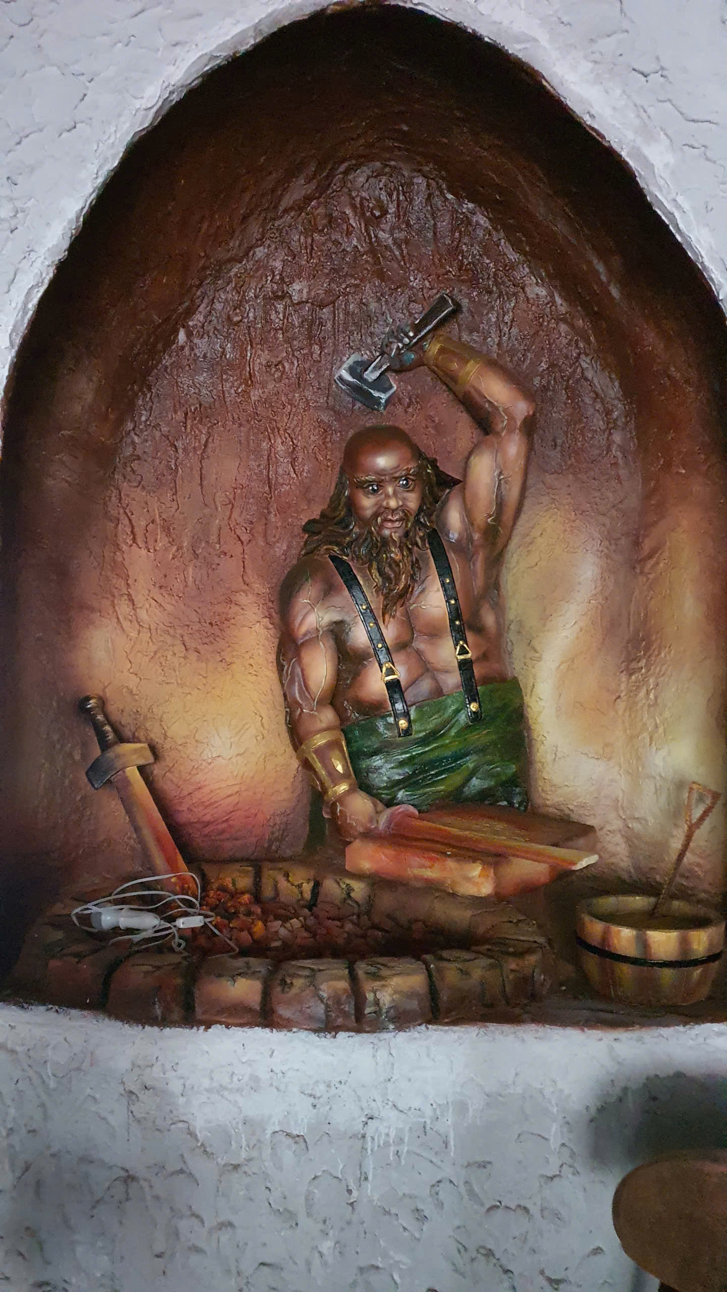 thi công phù điêu xi măng