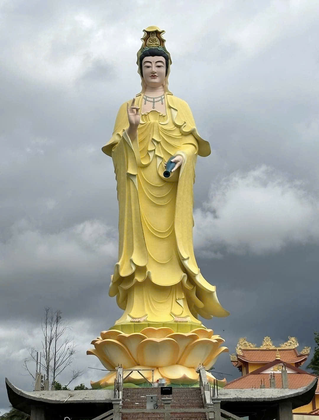 tượng phật xi măng