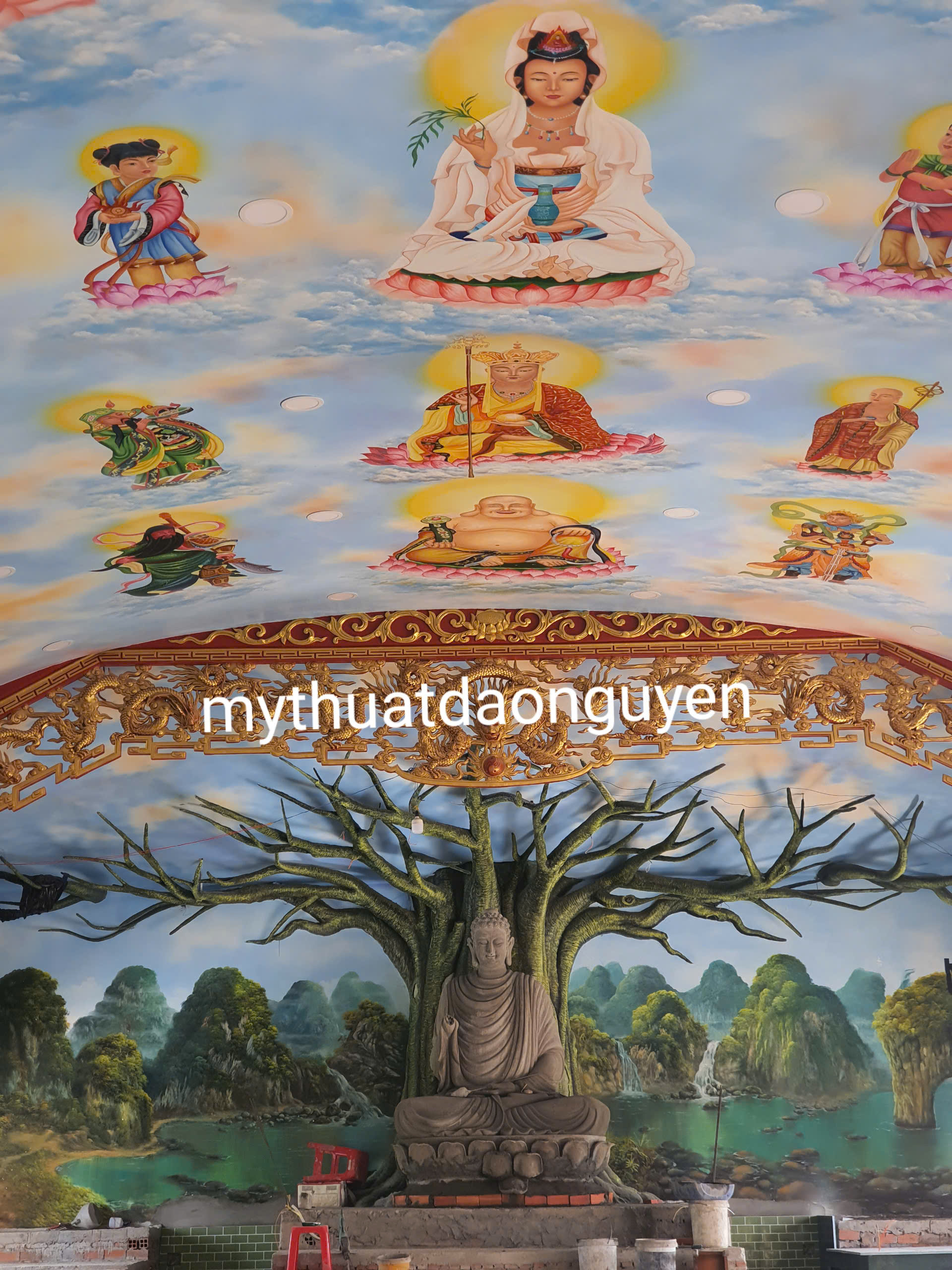 vẽ tranh chánh điện