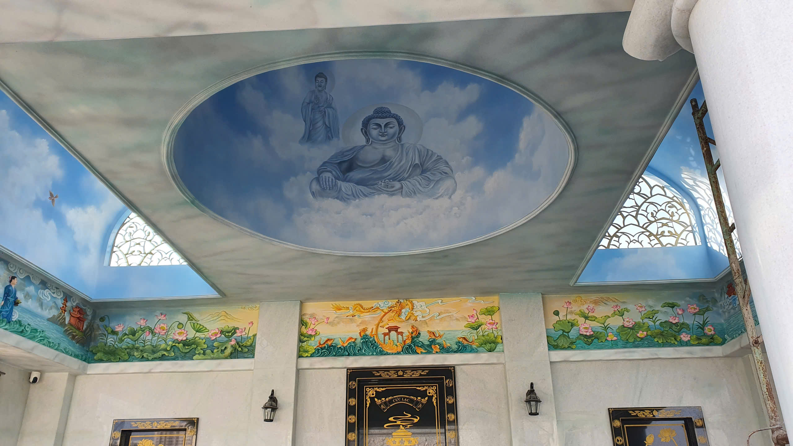 vẽ tranh chánh điện