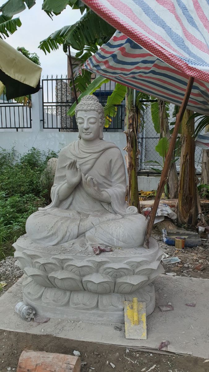 Điêu khắc tượng Phật Bổn Sư đẹp